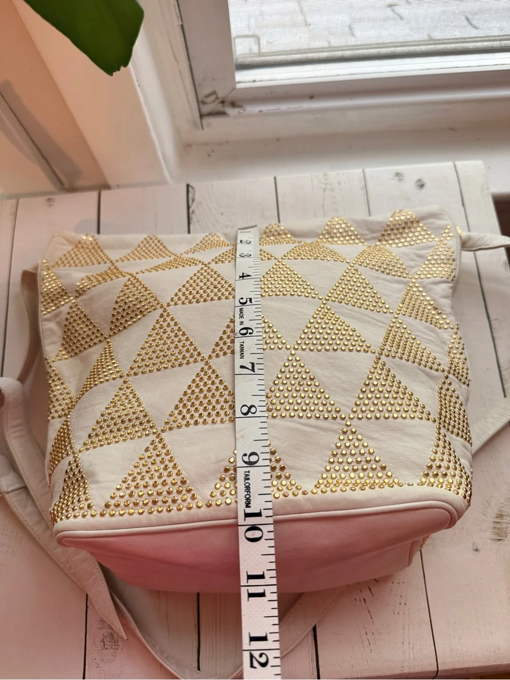 Sharif | Vintage White Crossbody with Gold Triangle Studs